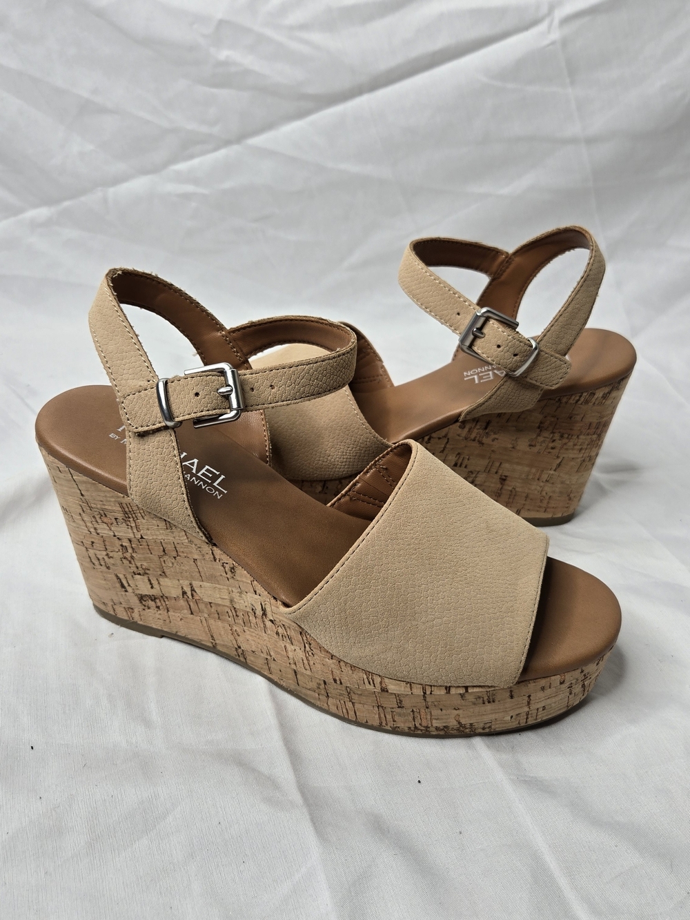 Michael by Michael Shannon Women’s 7.5 Tan Cork Platform Wedge Sandals